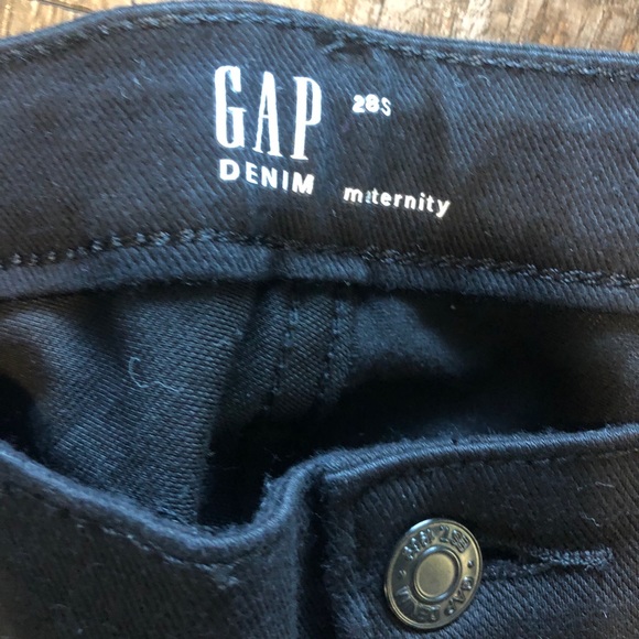 EUC Gap black maternity jeans - size 28 short - Picture 3 of 4